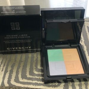 Givenchy prisme libre pressed powder just swatched like new with box